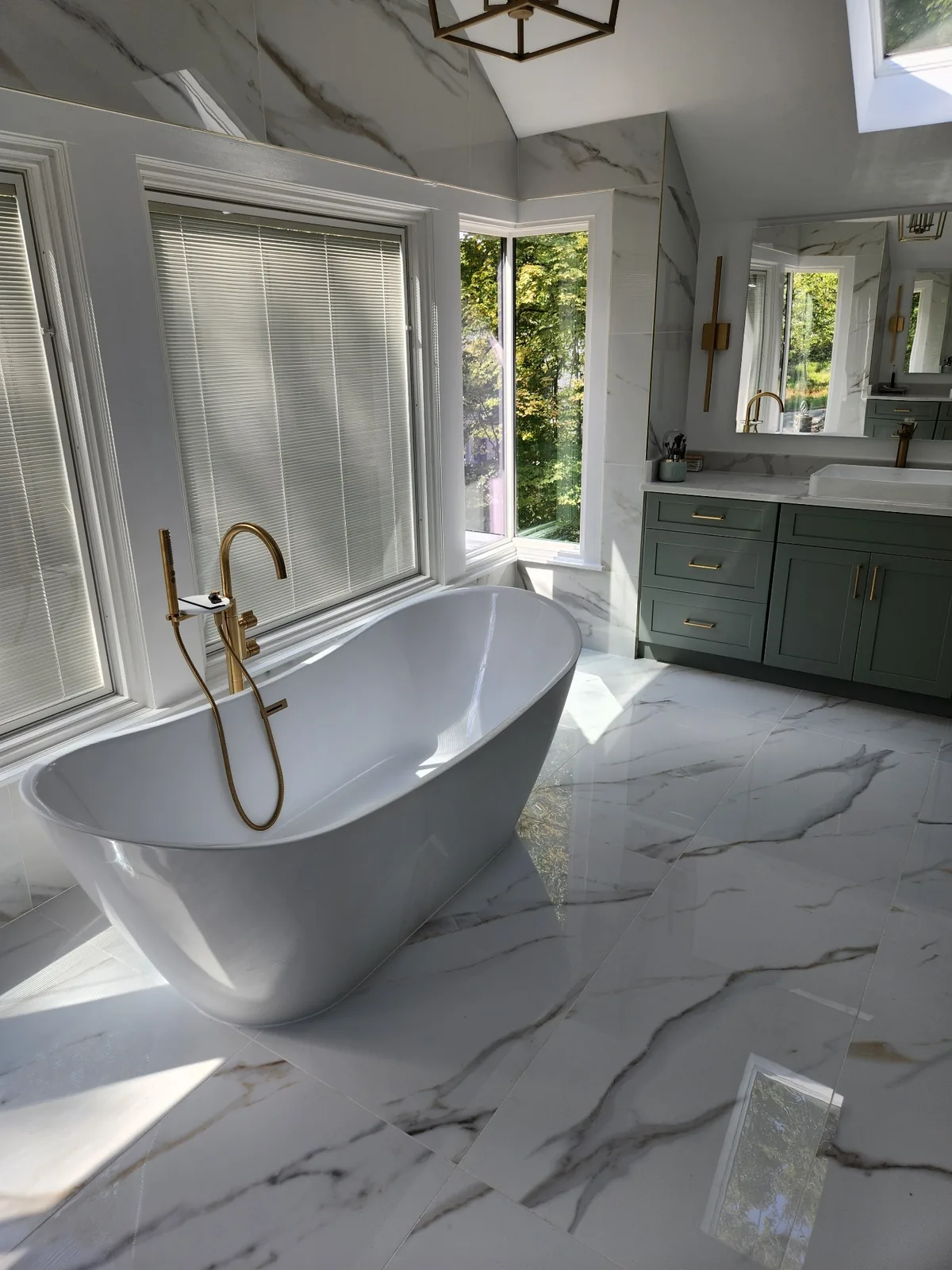Contemporary master bathroom remodel in Bergen County NJ