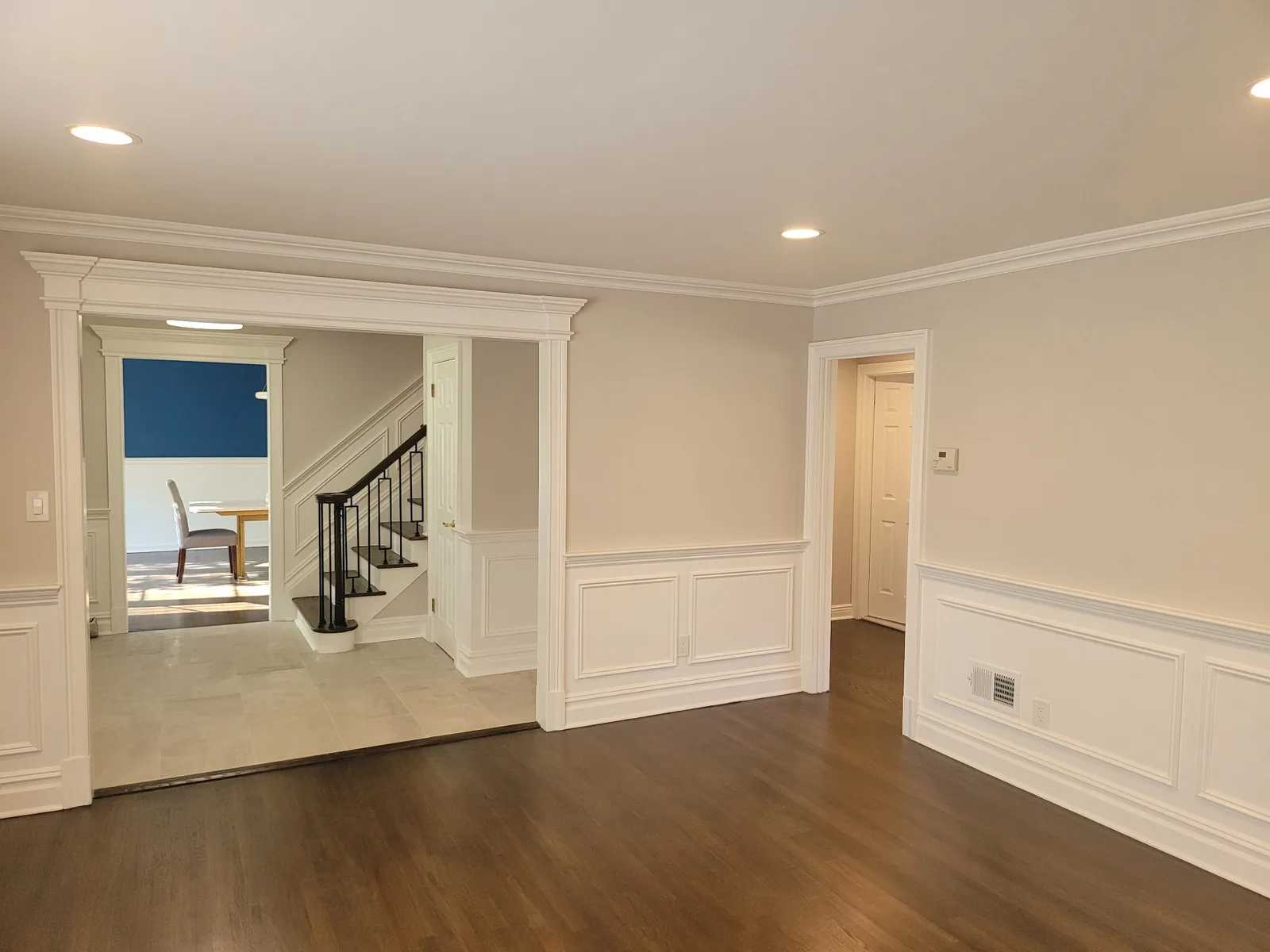 Interior renovation with hardwood floors and crown molding in Bergen County NJ