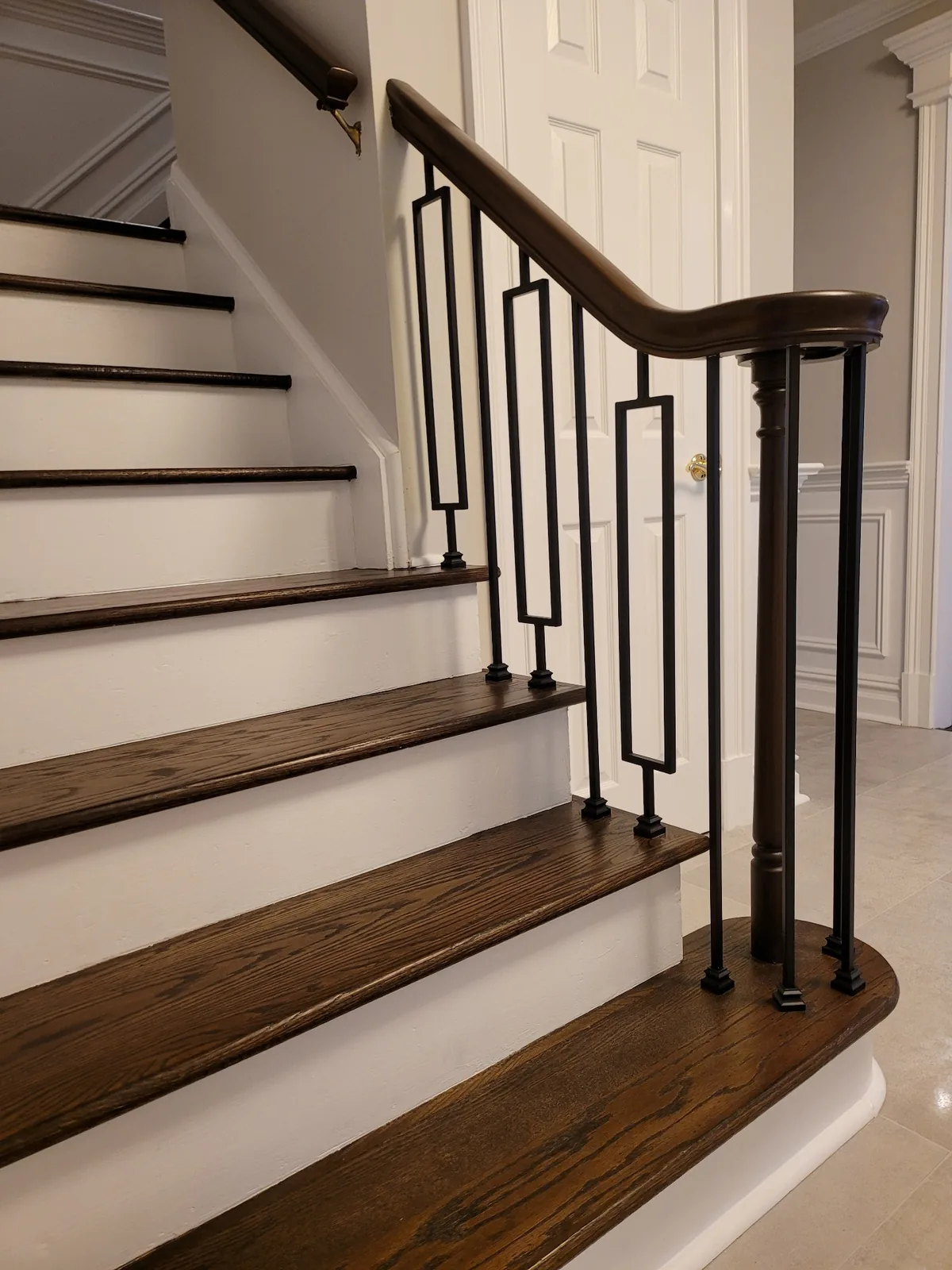 Modern stair railing with iron spindles in Bergen County NJ